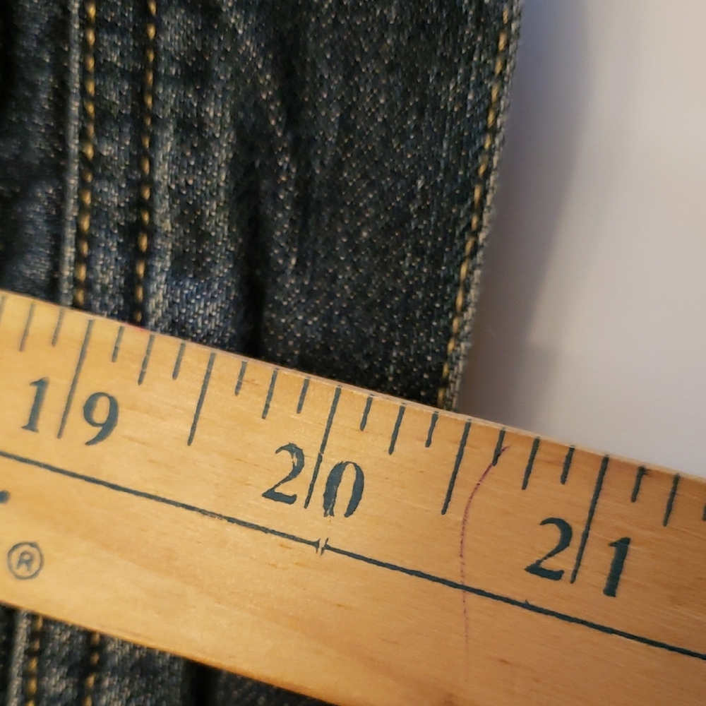 Vintage TOMMY HILIGER Sleeveless Denim Sherpa-Lined Vest - Picture 9 of 10